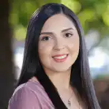 Contact Airam Segovia